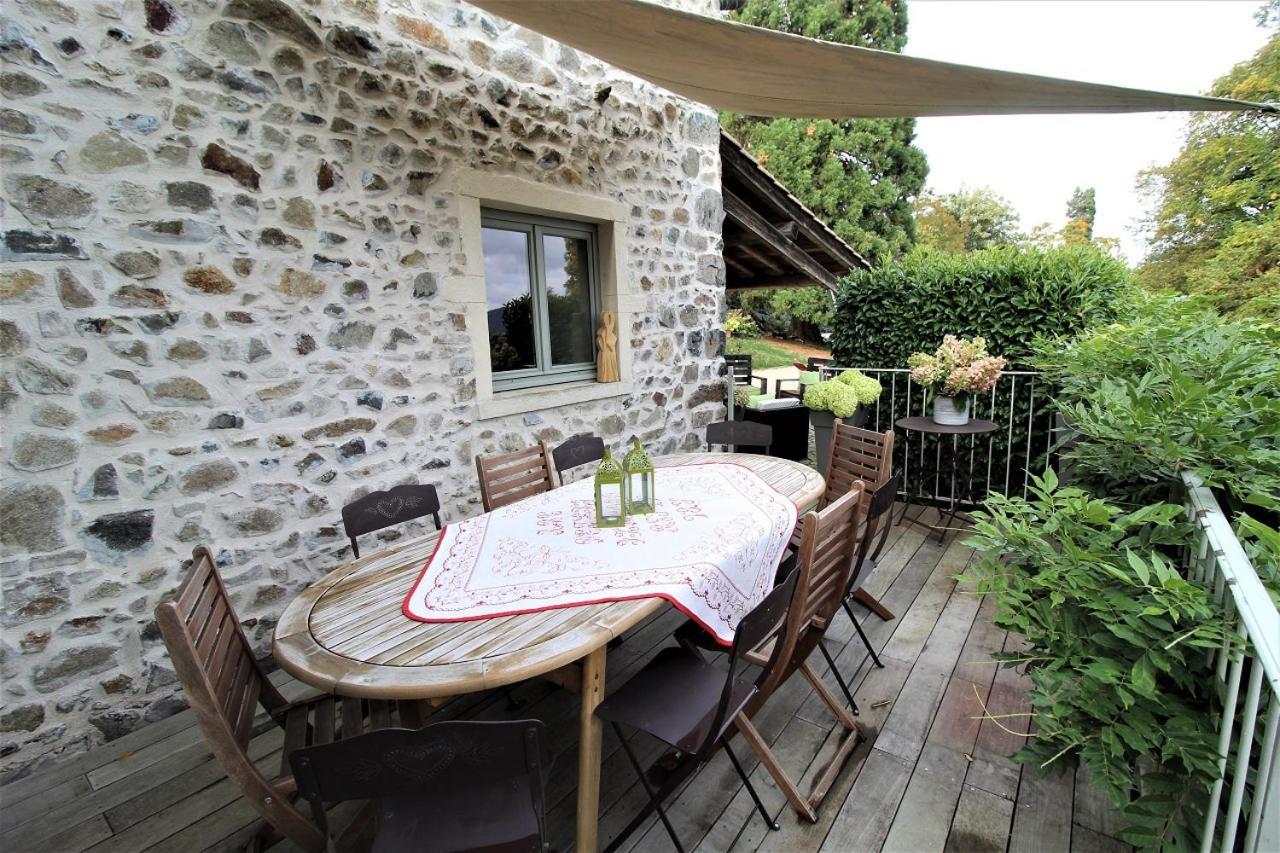 Gite du Hameau D'Amignié Vernay Esterno foto