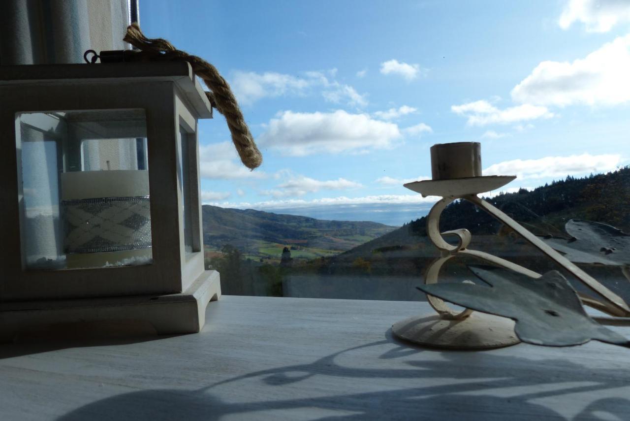 Gite du Hameau D'Amignié Vernay Esterno foto