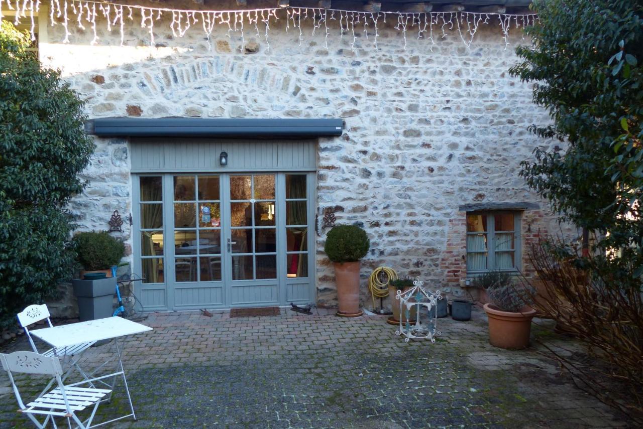 Gite du Hameau D'Amignié Vernay Esterno foto
