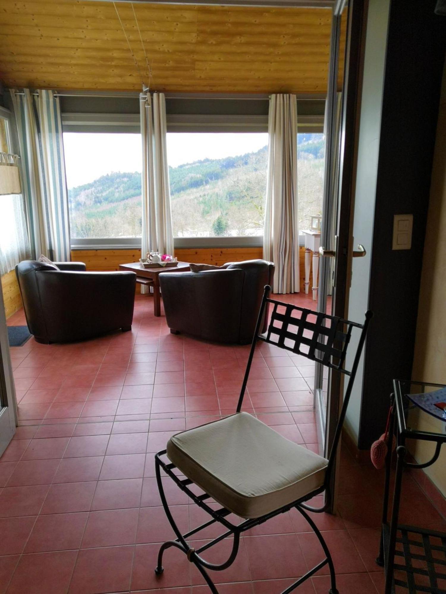 Gite du Hameau D'Amignié Vernay Esterno foto