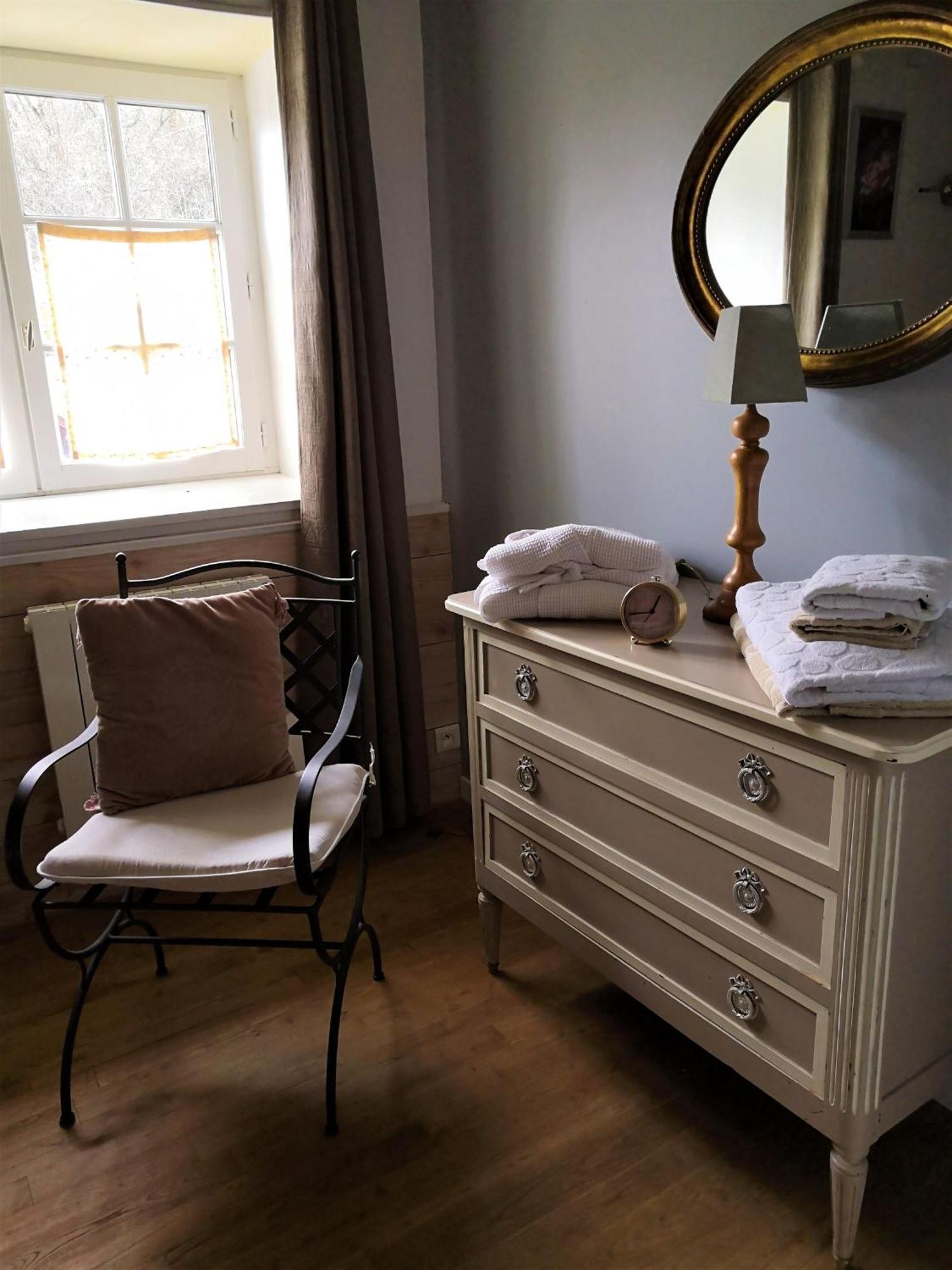 Gite du Hameau D'Amignié Vernay Esterno foto